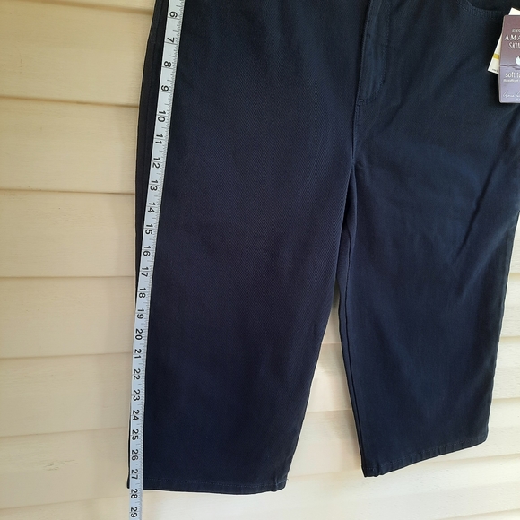 Gloria Vanderbilt Amanda All Around Slimming Effect Cropped Pants Size 14 - Picture 3 of 13